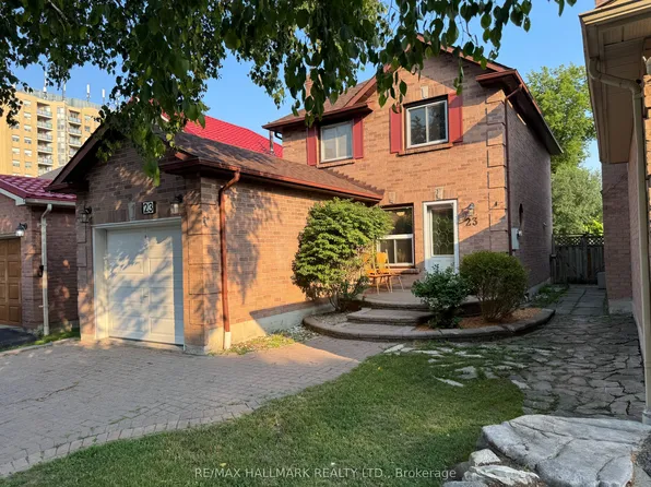 23 Lachlan Dr, Ajax, ON L1T 1P1