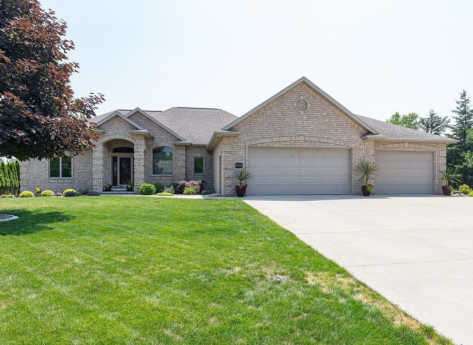 5721 W Natures Ln, Appleton, WI 54914 Zillow