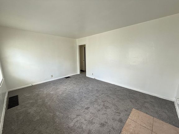 2nd image of 3091 E 13th Ave