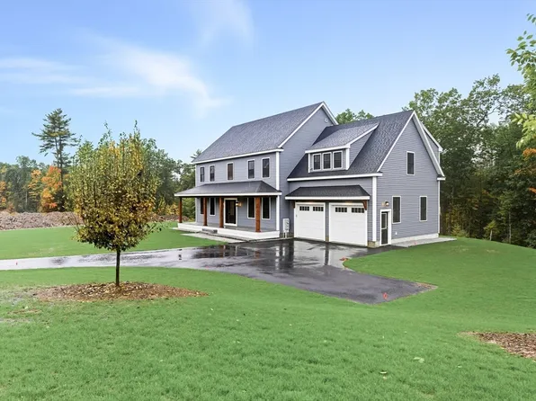 20 Hayes Woods Ln, Groton, MA 01450