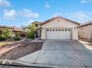 224 Caldera Ln, Hemet, CA 92545