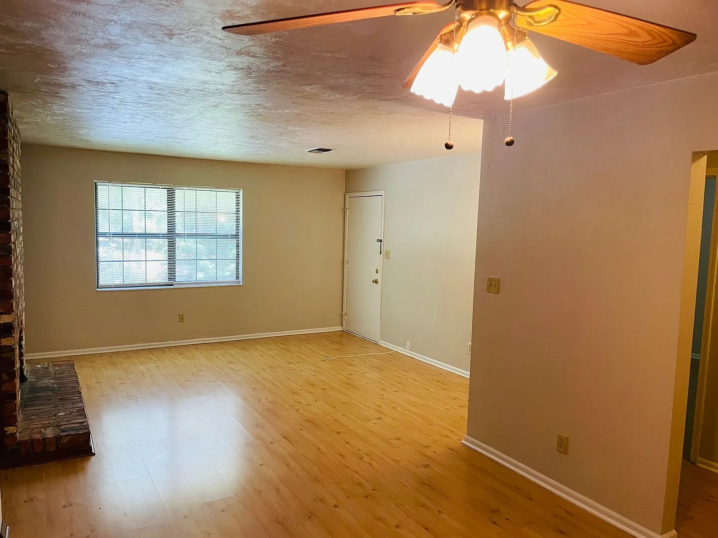 1230 Alachua Ave — Photo 4