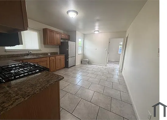 90 Alves Ln — Photo 3