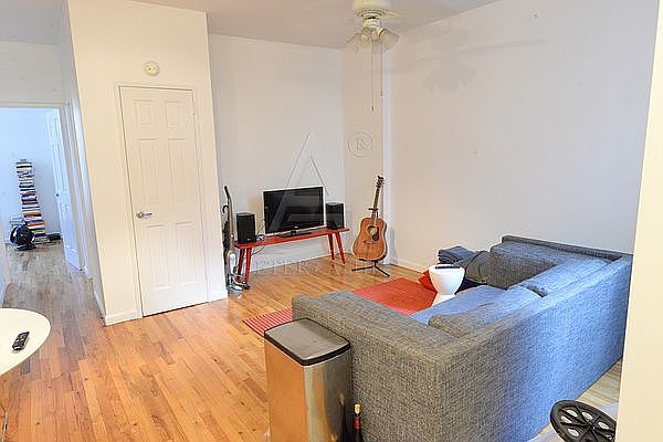 1st image of 112 W 72nd St APT 8A