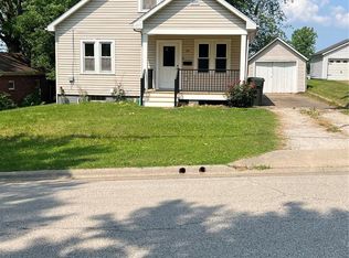 321 N Library St, Waterloo, IL 62298