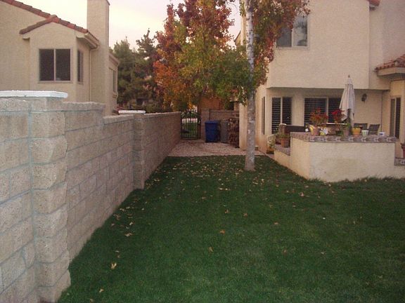 4th image of 28761 Hilltop Dr