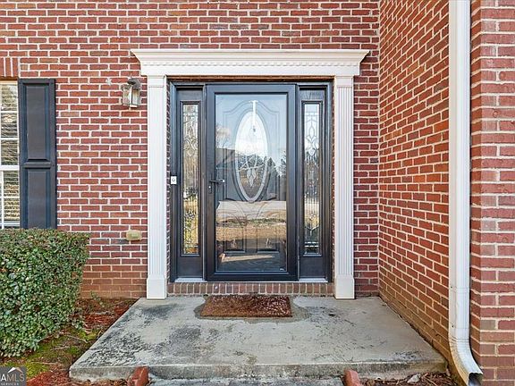 3rd image of 3601 Kittery Dr