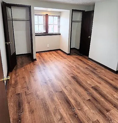 1421 Hamlin St #1421 — Photo 10