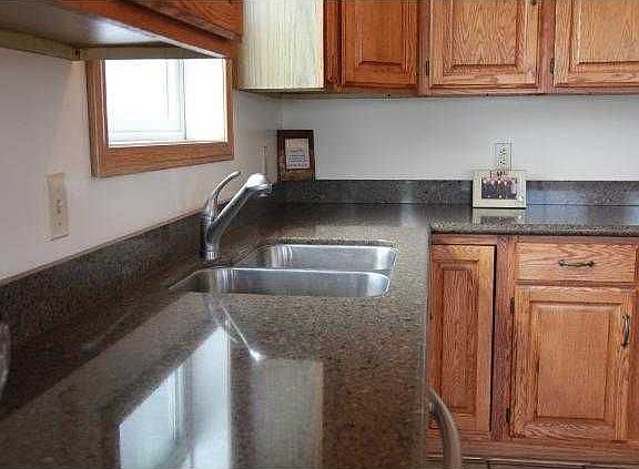 5th image of 691 E 260th St