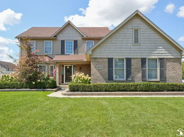 33428 Crooks St, Rockwood, MI 48173