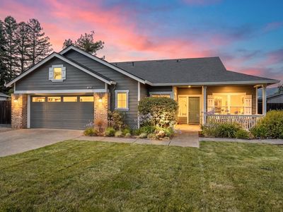 123 Grape Gables Way, Cloverdale, CA, 95425