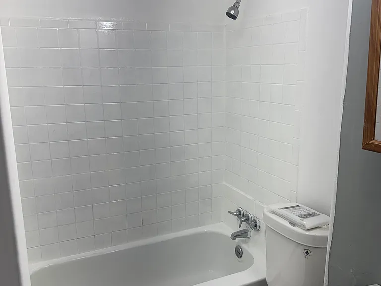 1702 Judy Way — Photo 7