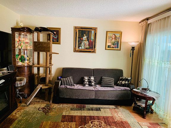 2nd image of 3001 Kaiser Dr Unit B