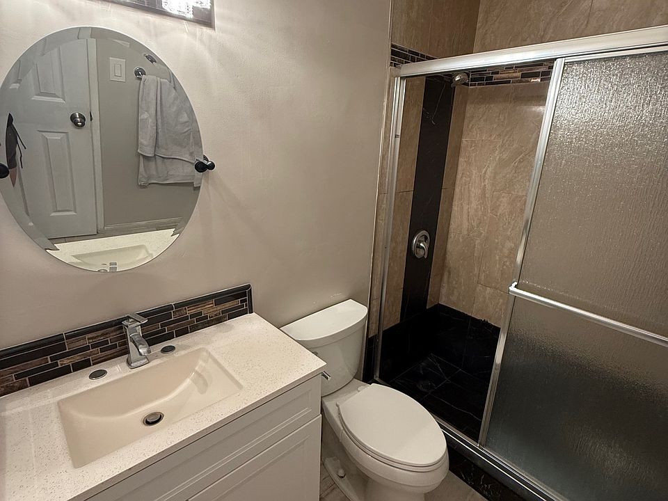 1st image of 1013 S Magnolia Ave #C