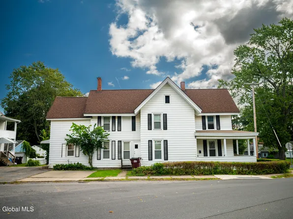 104 Lincoln Street, Gloversville, NY 12078