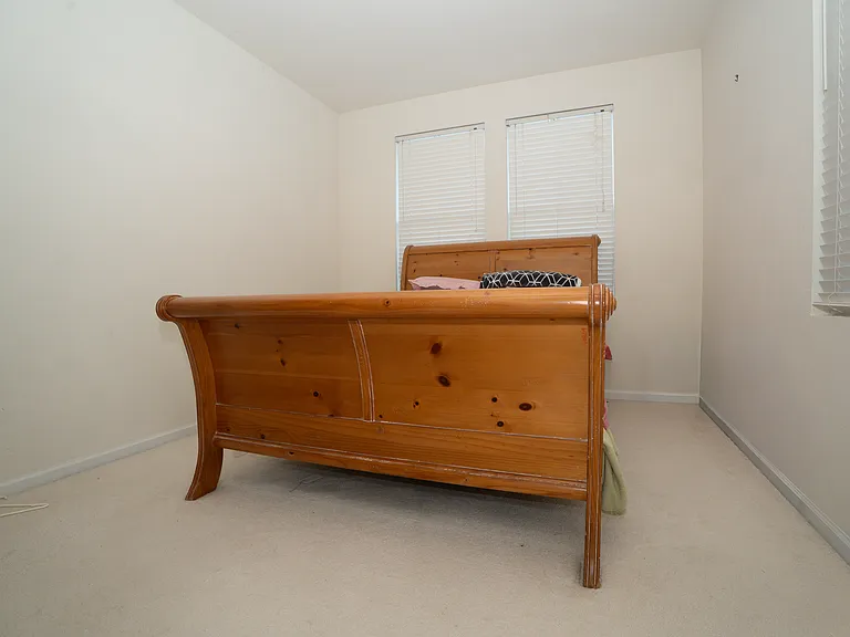 6784 Sunriver Ln — Photo 31