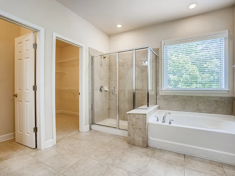 2544 Josselyn Ln SE — Photo 30