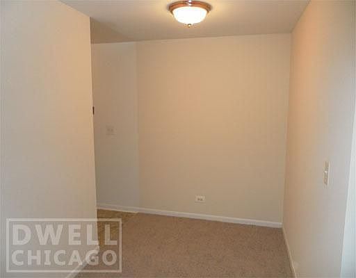 3rd image of 544 W Melrose St APT 466