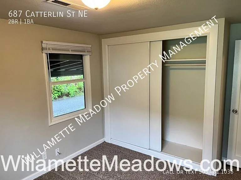 687 Catterlin Ave NE — Photo 15