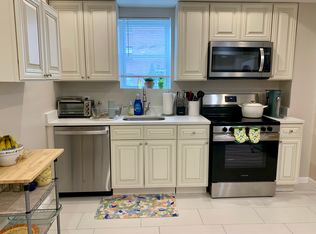 5921 Walnut St APT 1, Pittsburgh, PA