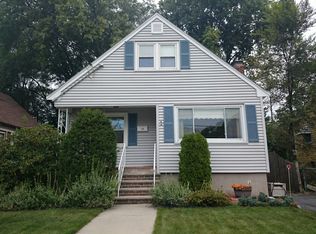 14 Centre Ln, Boston, MA 02132