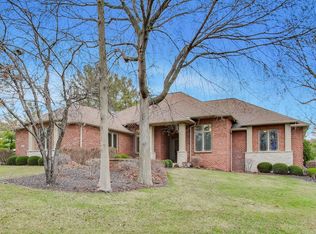 7391 Timber Ridge Rd, Roscoe, IL 61073