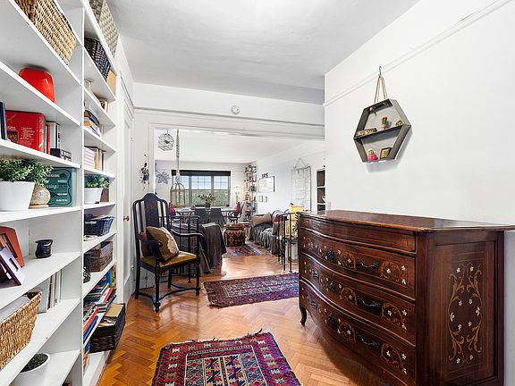2nd image of 140 Cabrini Blvd APT 108