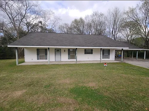 146 E Bayou Shr Photo 1