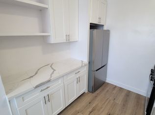 111 3/4 Hamlet St #210, Los Angeles, CA 90042