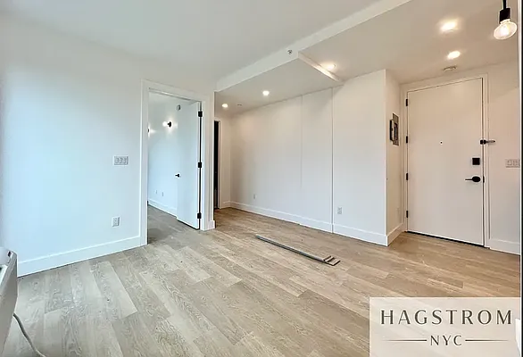 Rented by Hagstrom Management Inc | media 20