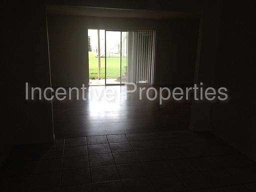 5th image of 7907 Palmera Pointe Cir