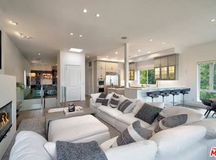 23935 De Ville Way, Malibu, CA 90265