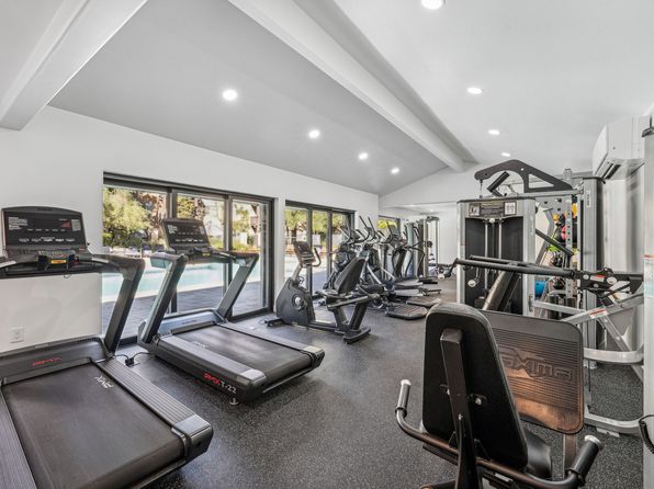 Skylark Apartments | 14 Skylark Dr, Larkspur, CA