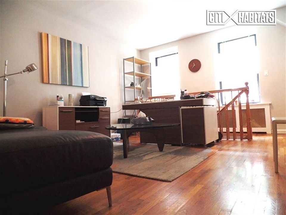 1st image of 105 W 75th St APT 1