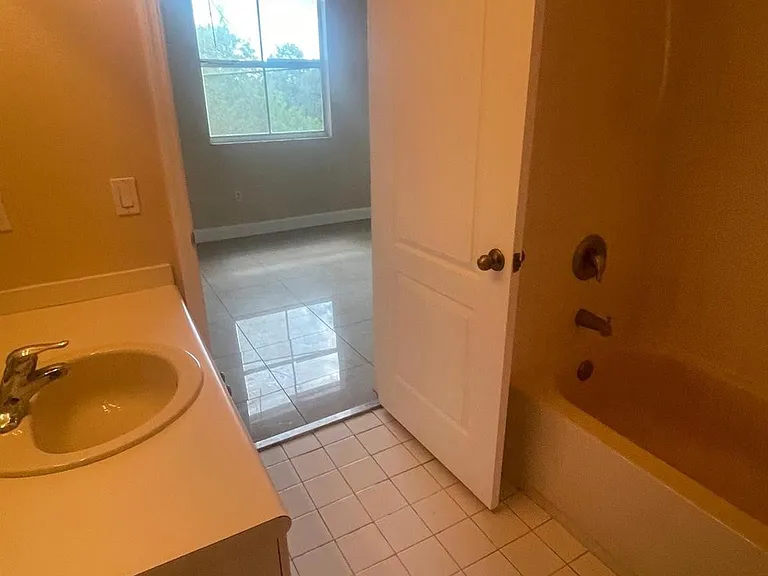 2903 SE 17th Ave #211 — Photo 18