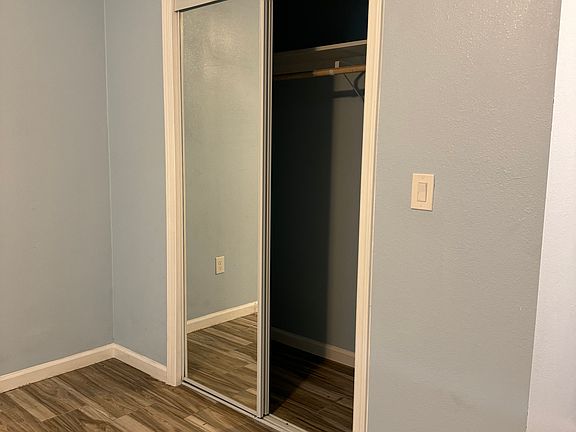 5th image of 3831 45th St