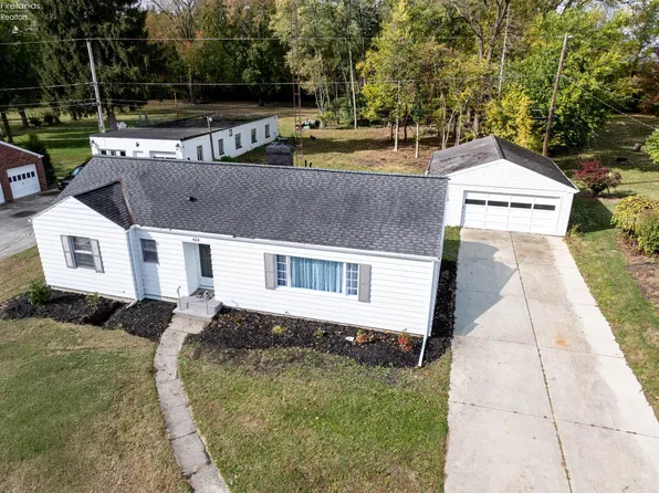 614 3rd Ave, Fremont, OH 43420