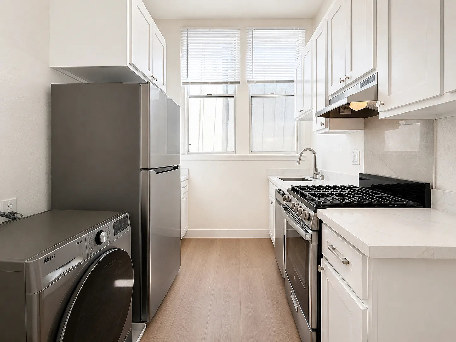 Charming 1BR in Lower Pacific Heights Near Fillmore Street — Photo 2