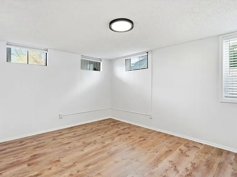 3835 Pierce St — Photo 30