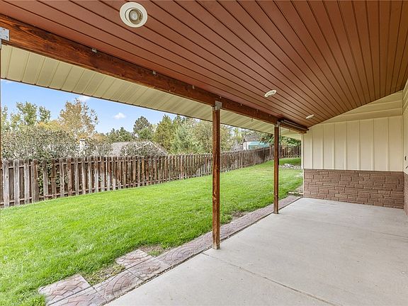 3rd image of 4521 San Fernando Dr