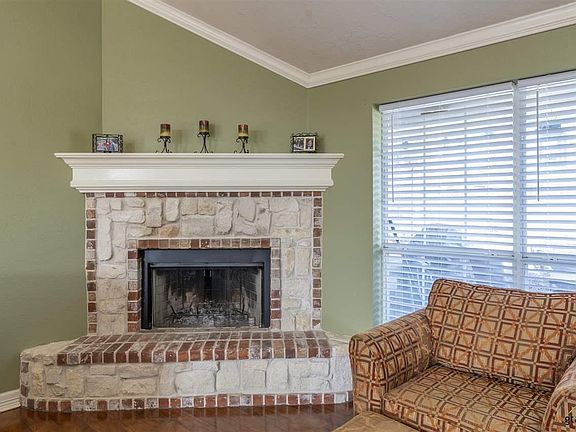 5th image of 1207 Casandra Dr