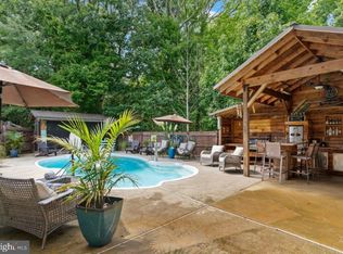 11011 Comet Ln, Lusby, MD 20657