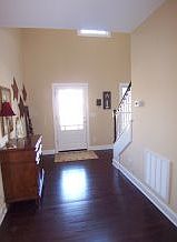 4th image of 486 Grovemont Pl