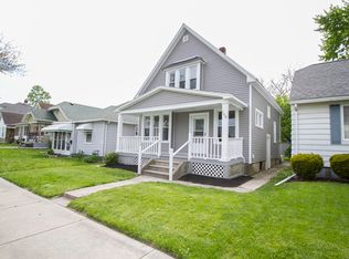 140 Walnut St, Rossford, OH 43460