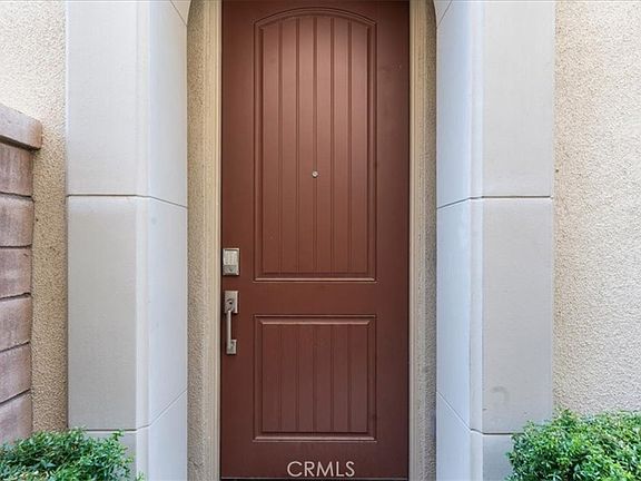 5th image of 805 Cranberry Way