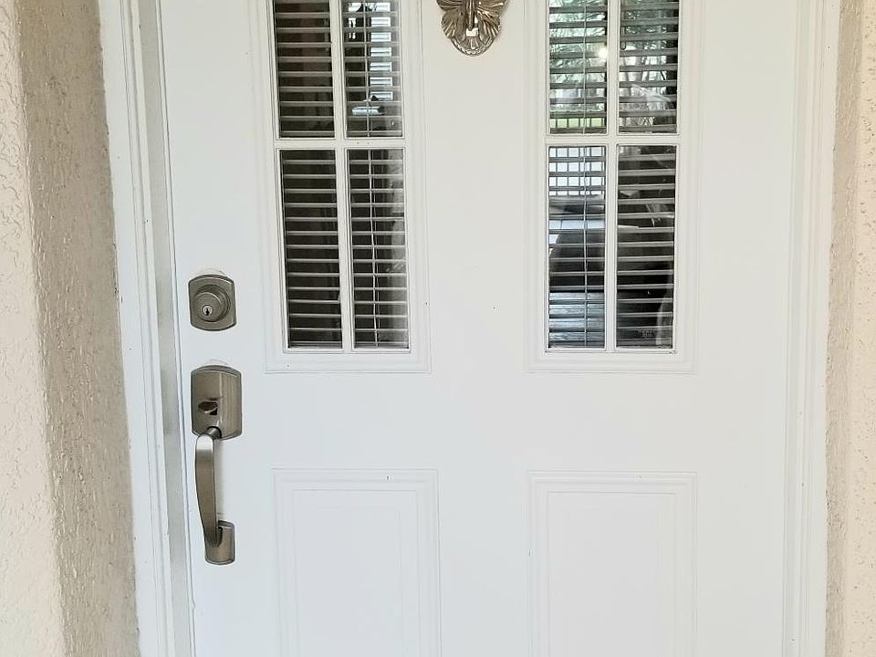 Personal Entrance off of front balcony.