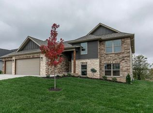 3211 N Pond Dr, Ozark, MO 65721