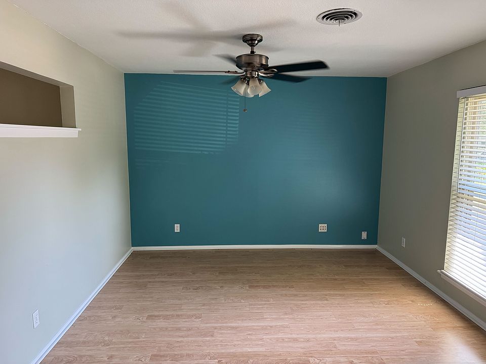 8012 Stillwood Ln, Austin, TX 78757 | Zillow