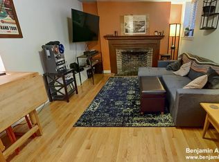 125 Myrtle St #1F, Boston, MA 02114