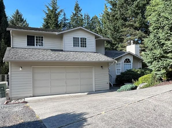531 48th Pl SE